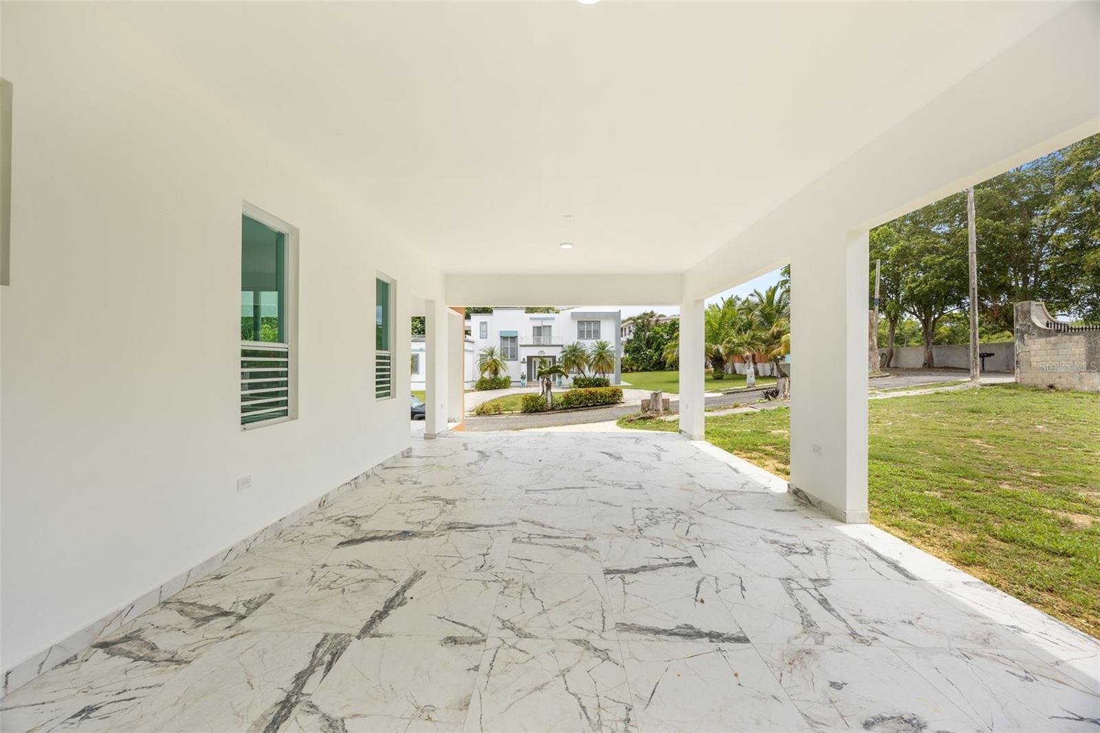 URB. VILLA ALEMERIA - Residential