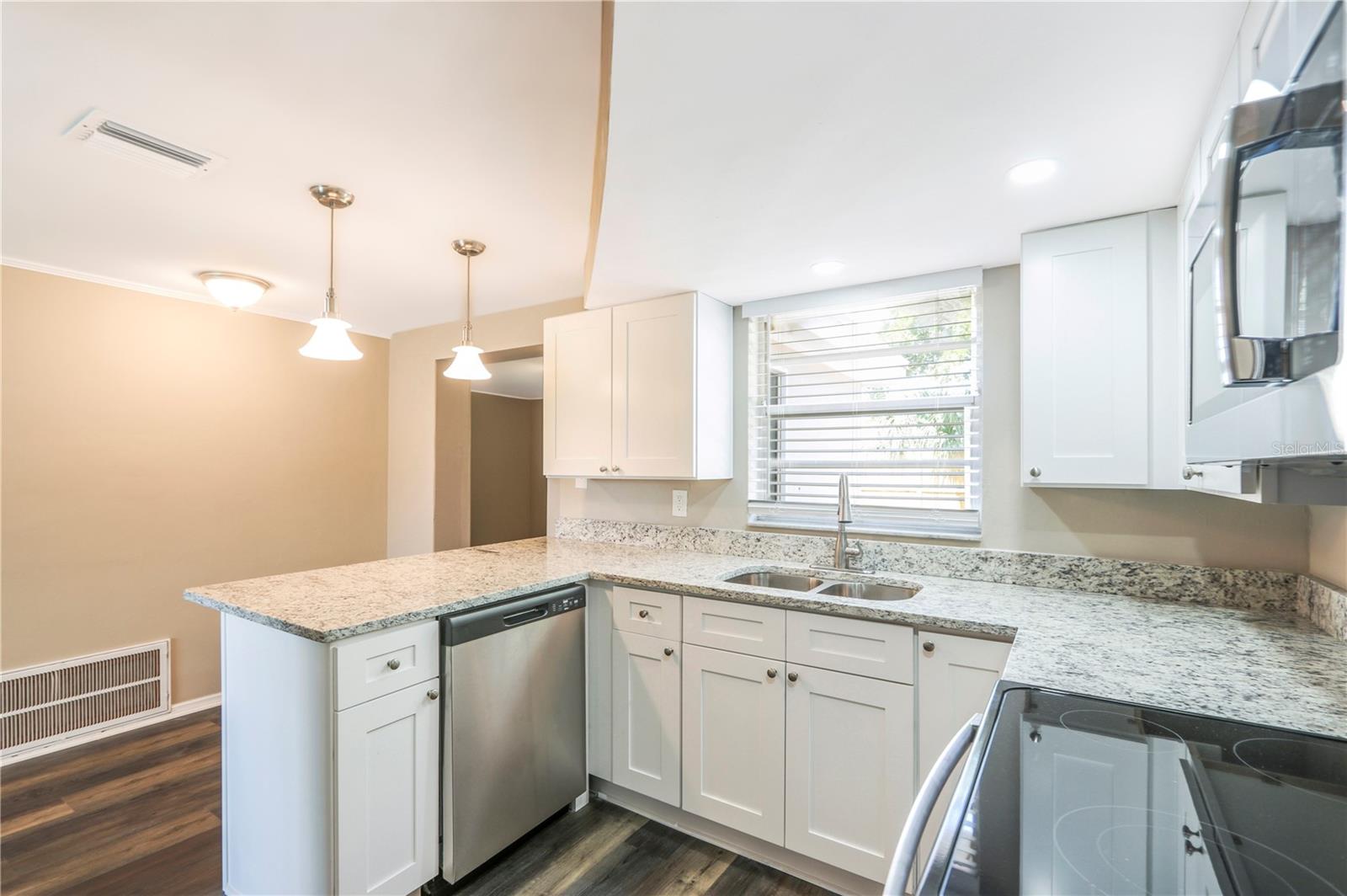 REGENCY PARK - Residential Lease
