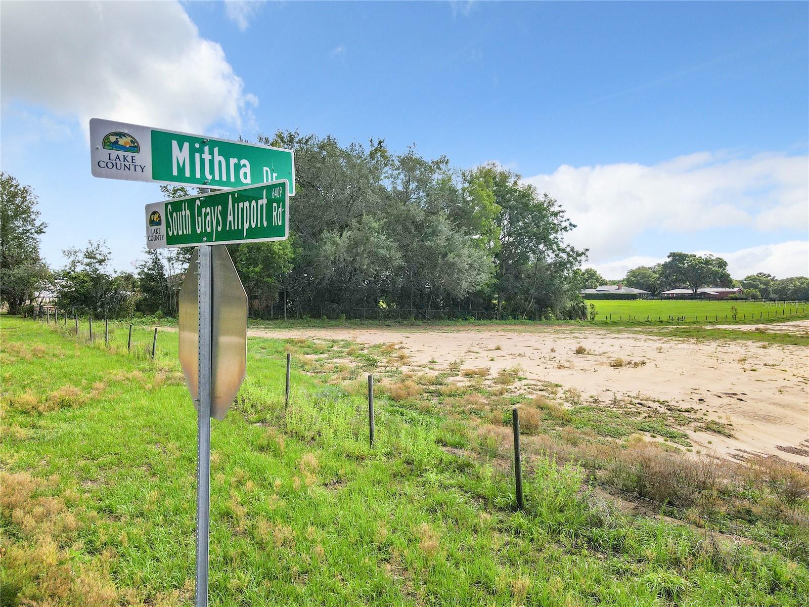SADDLE HILL SUB - Land