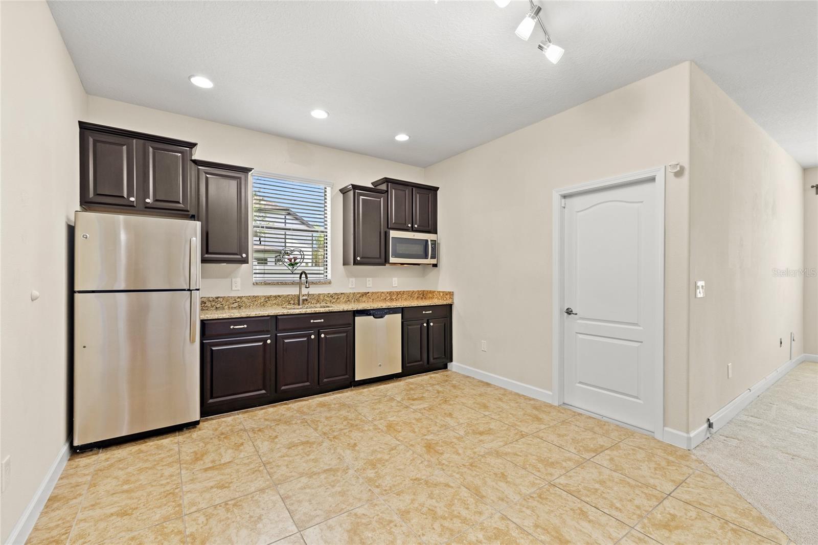 NORTH POINT PH 2B-2C - Residential