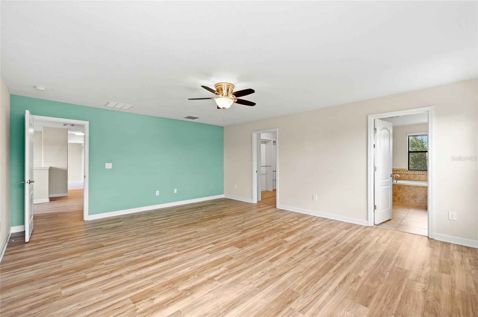 NORTH POINT PH 2B-2C - Residential