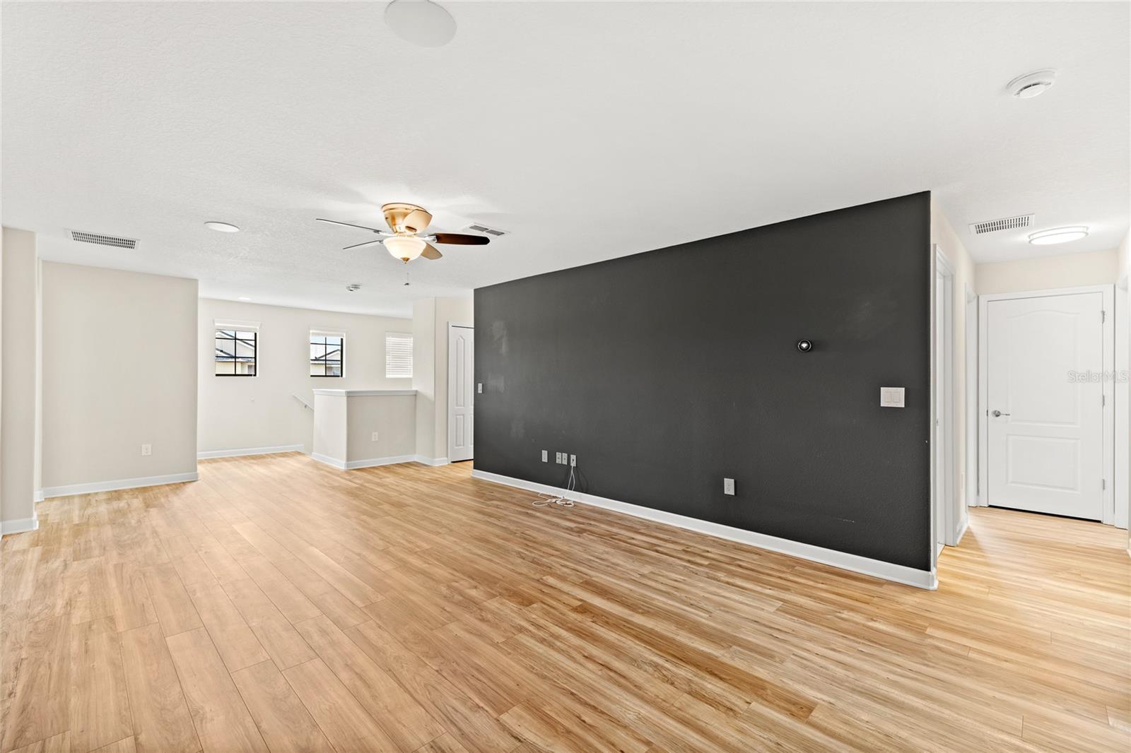 NORTH POINT PH 2B-2C - Residential