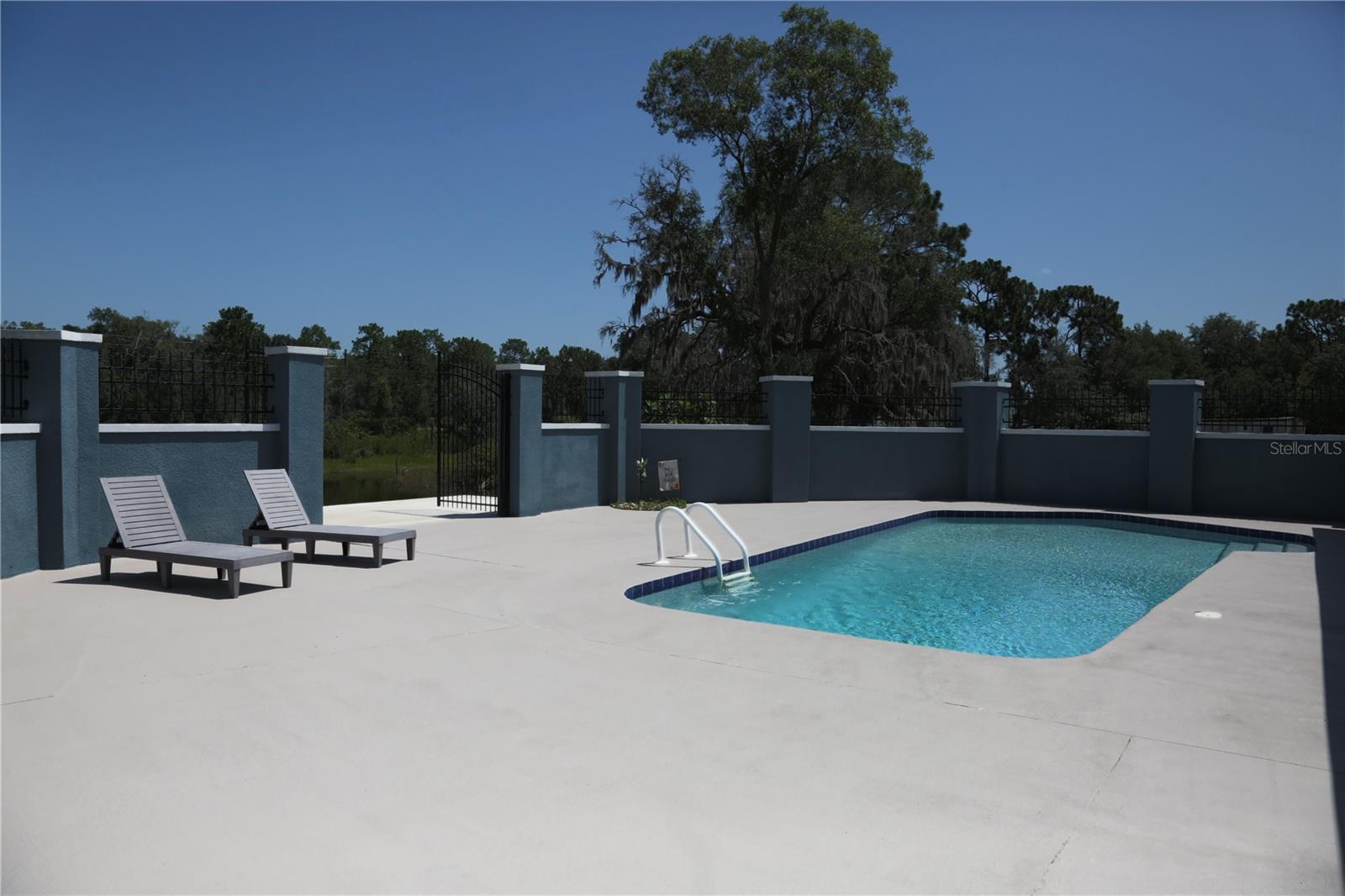 DELAND - Residential