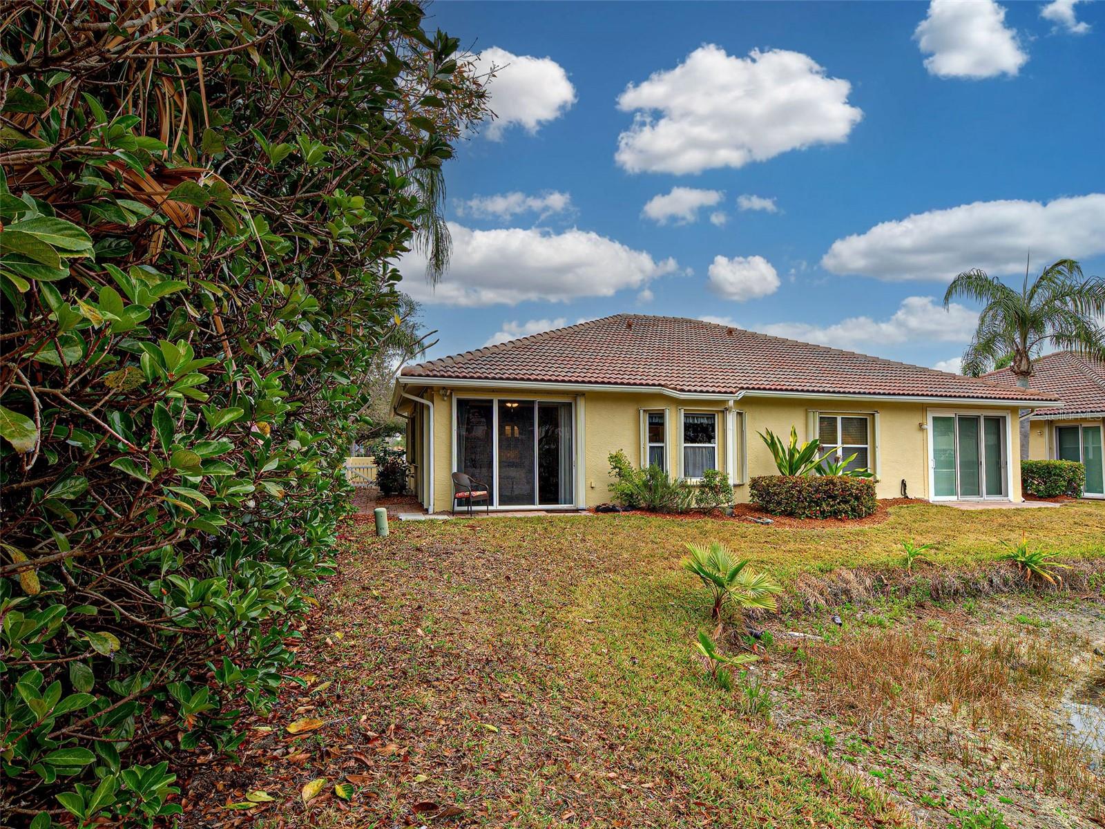 VISTA DEL LAGO - Residential
