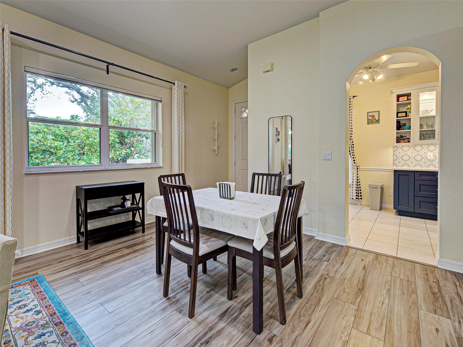 VISTA DEL LAGO - Residential