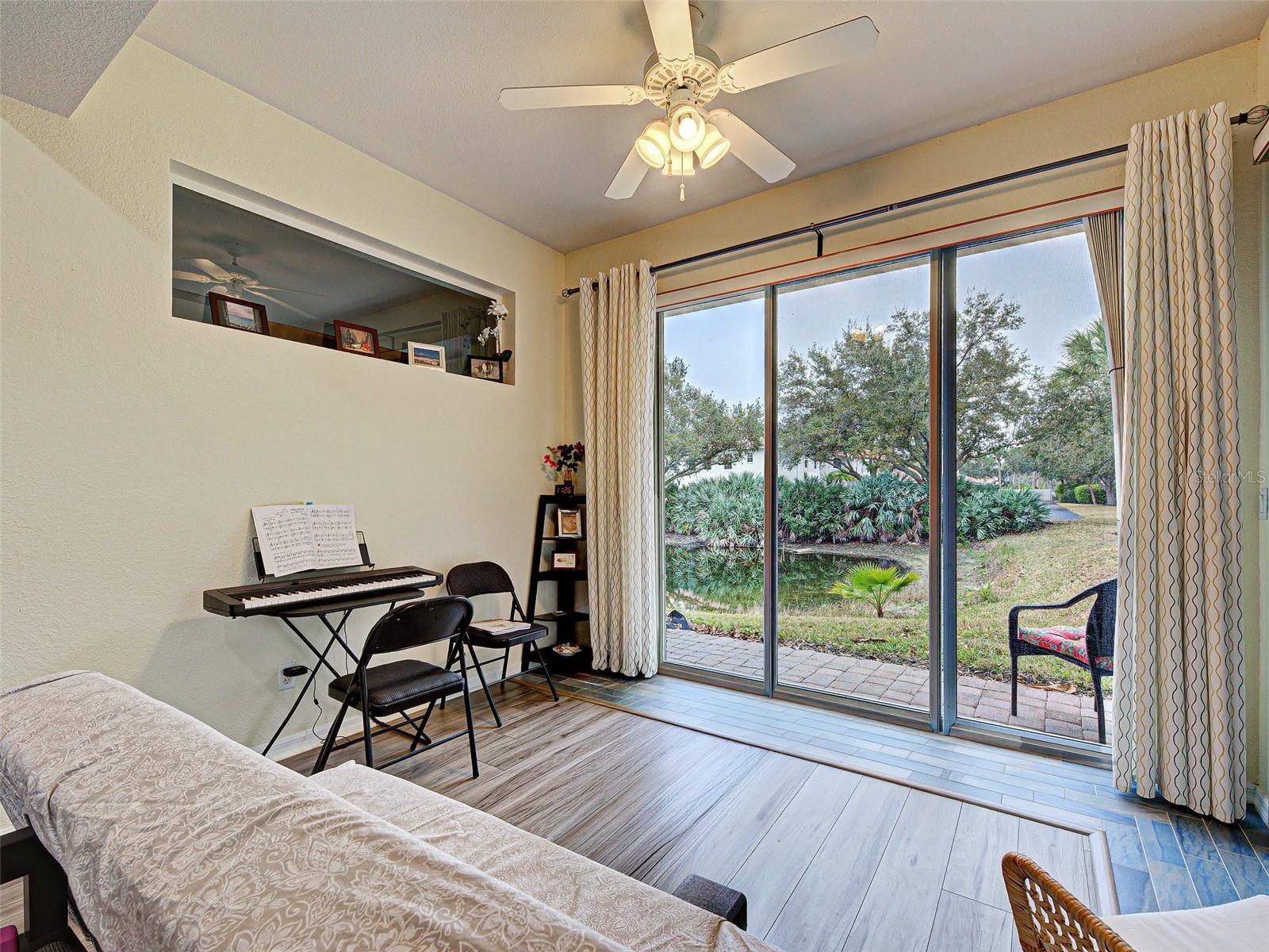 VISTA DEL LAGO - Residential