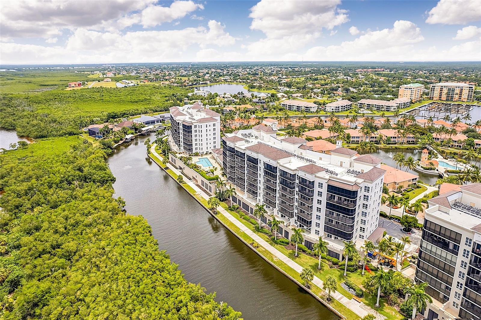 GRANDE ISLE TOWERS III & IV - Residential