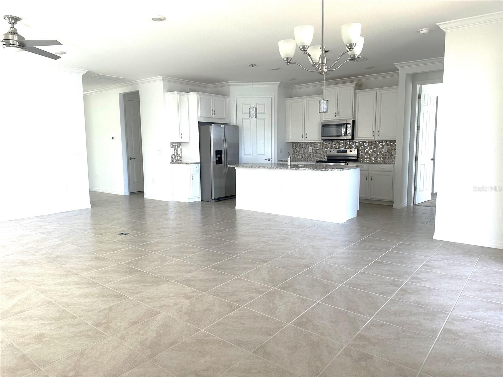 TOSCANA ISLES - Residential
