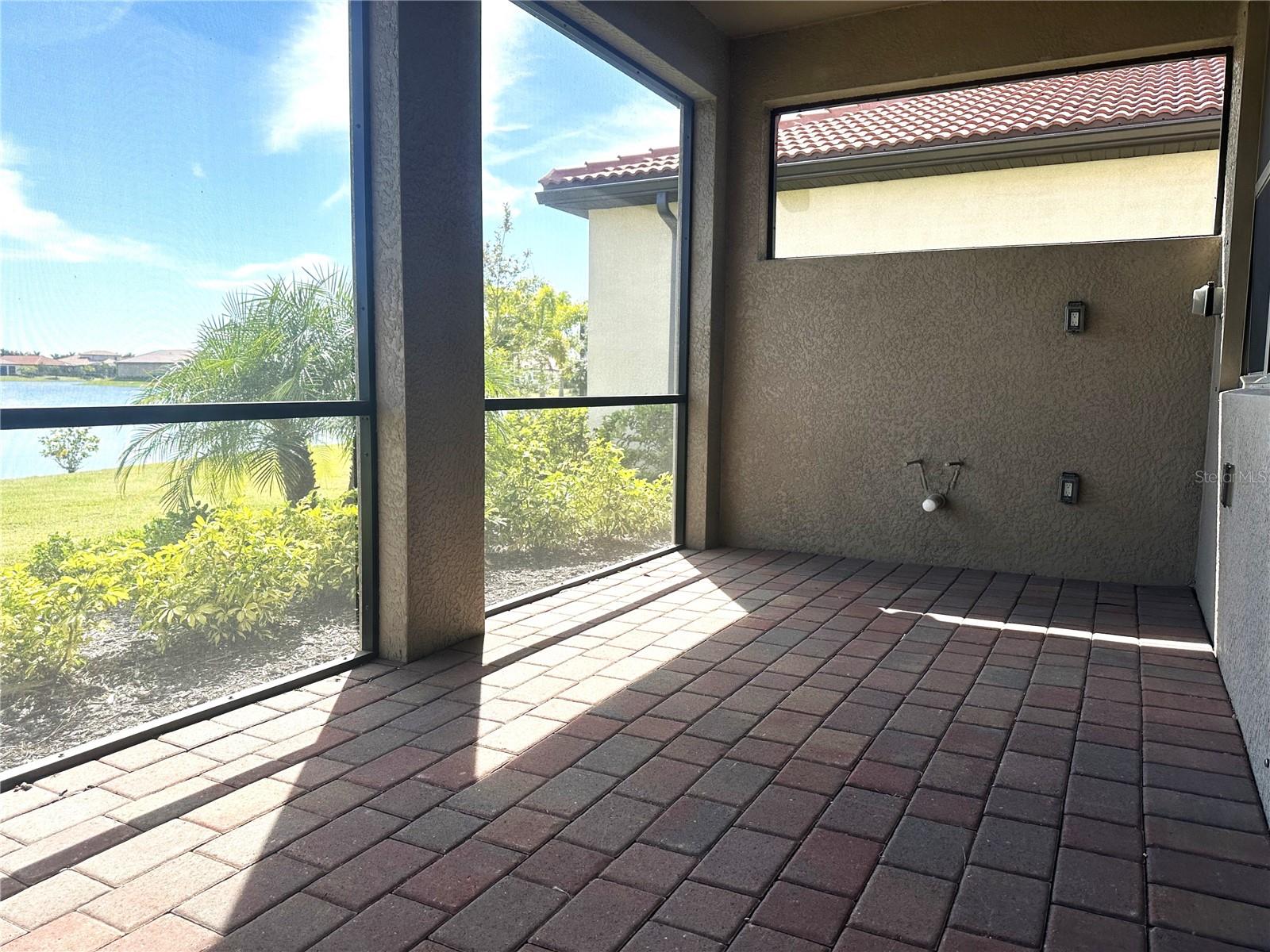 TOSCANA ISLES - Residential