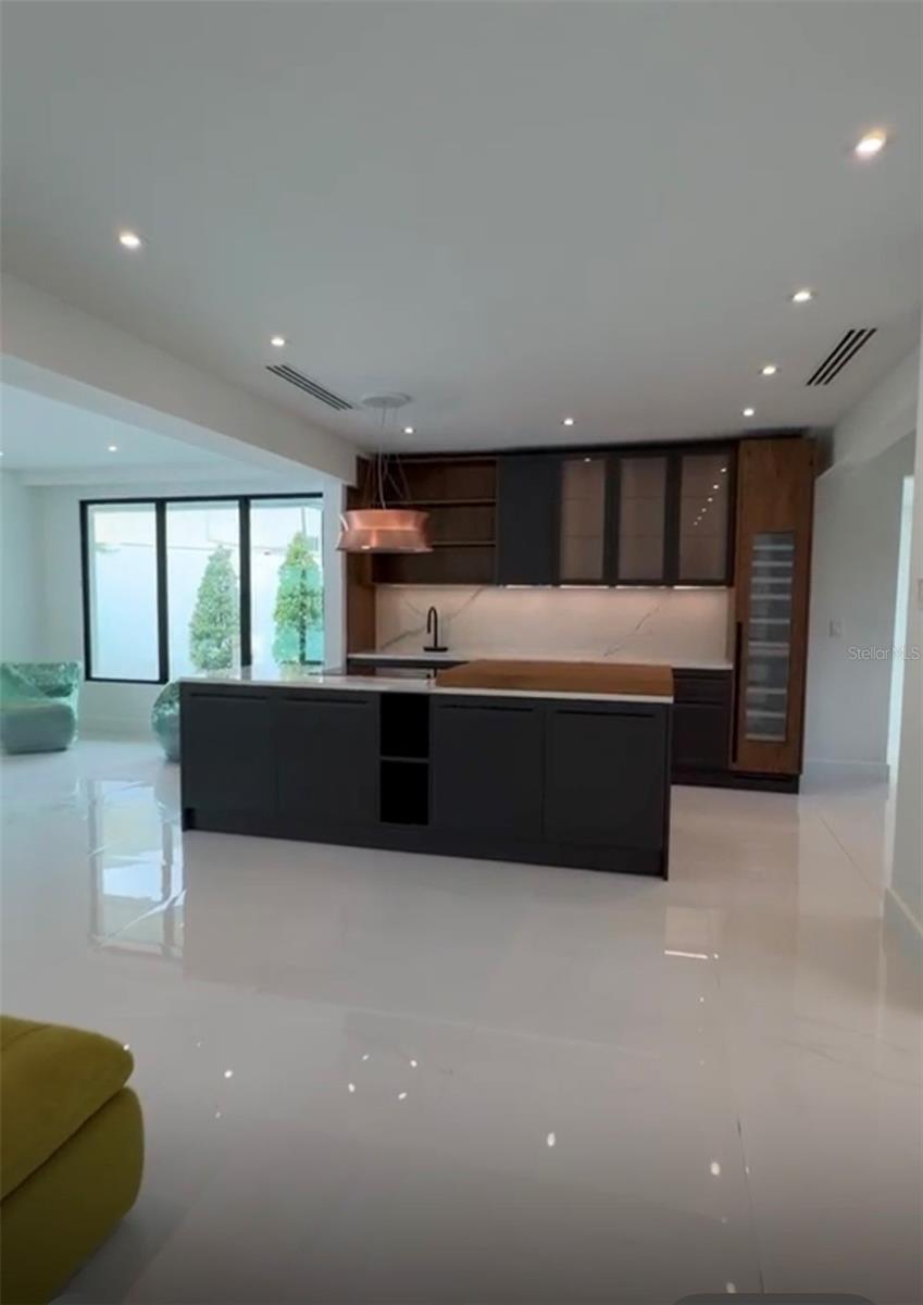GARDEN HILLS NORTE - Residential