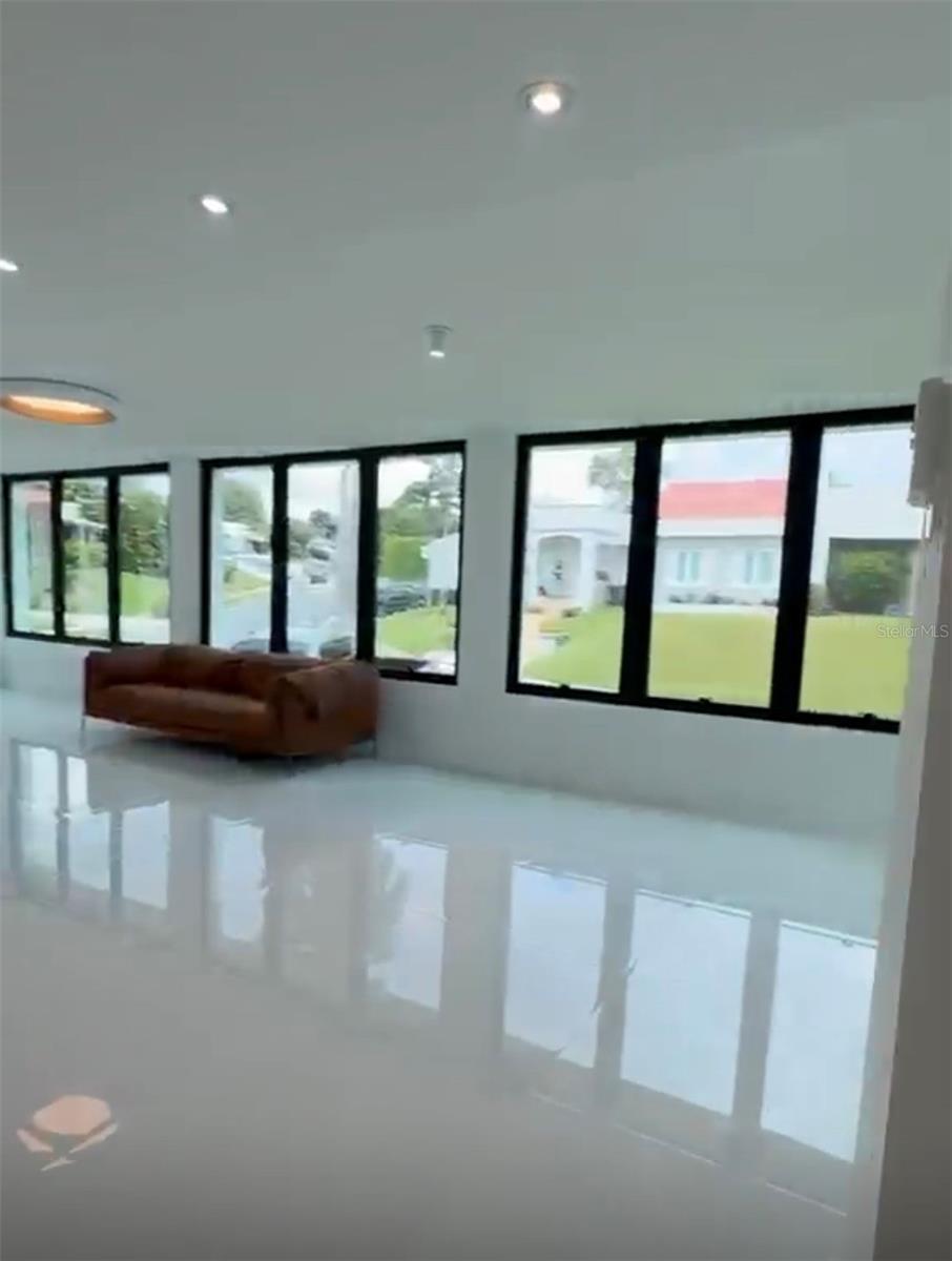 GARDEN HILLS NORTE - Residential