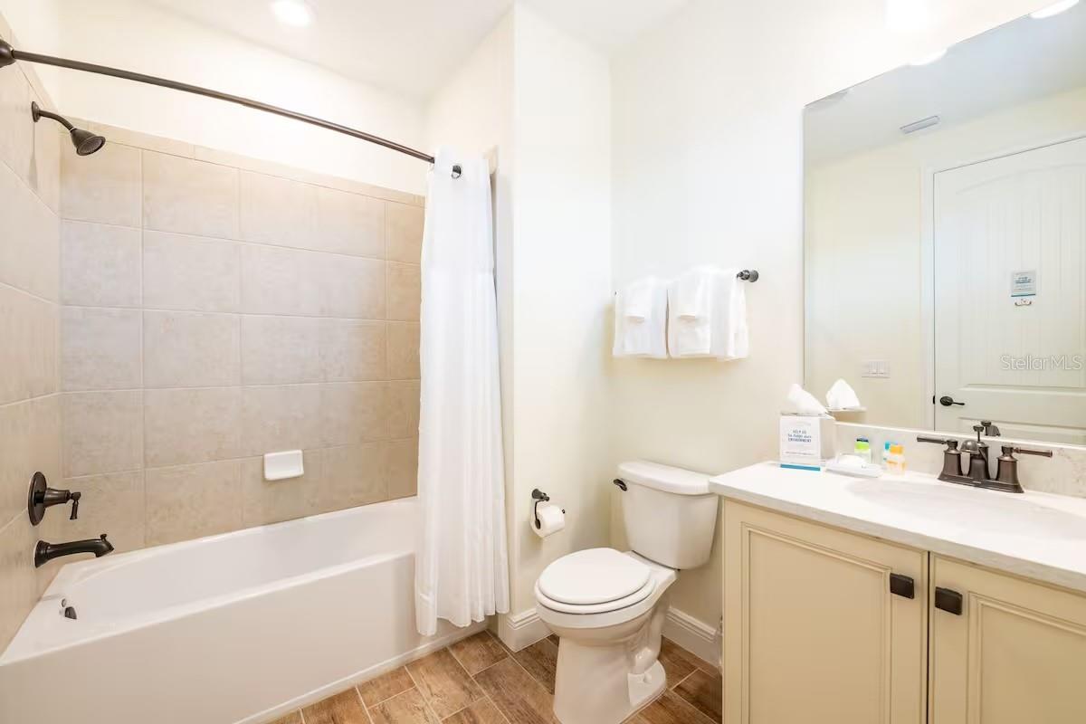 ROLLING OAKS PH 6 - Residential
