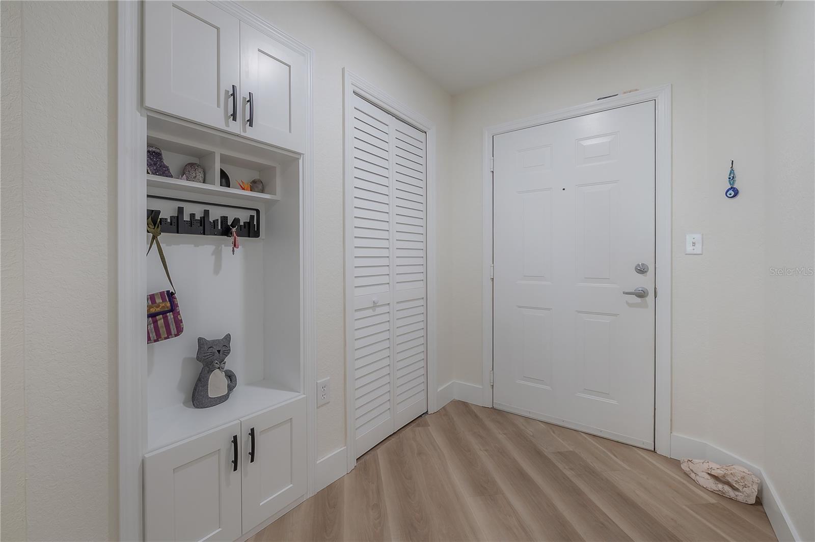 PARKCREST HARBOUR ISLAND CONDO - Residential