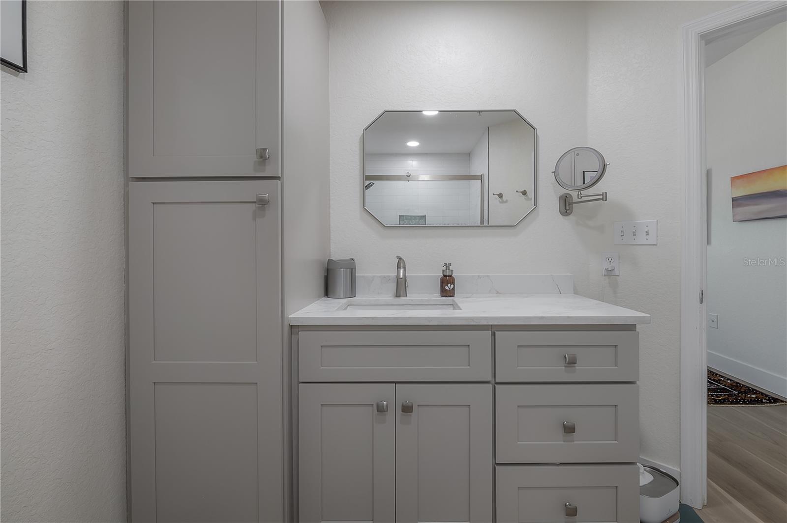 PARKCREST HARBOUR ISLAND CONDO - Residential