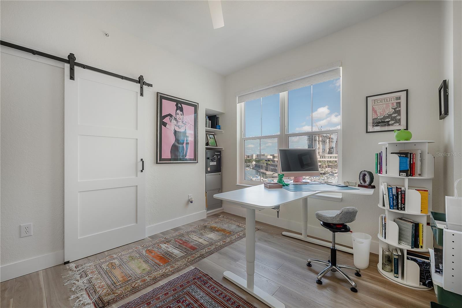 PARKCREST HARBOUR ISLAND CONDO - Residential