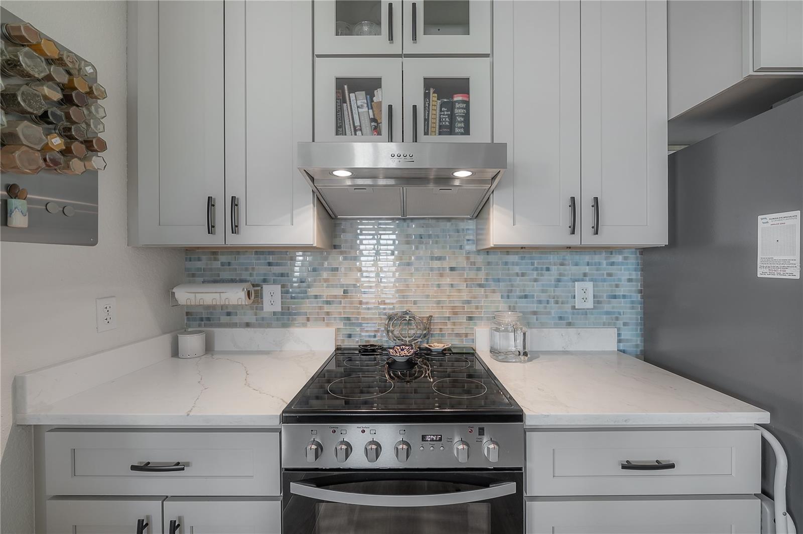 PARKCREST HARBOUR ISLAND CONDO - Residential