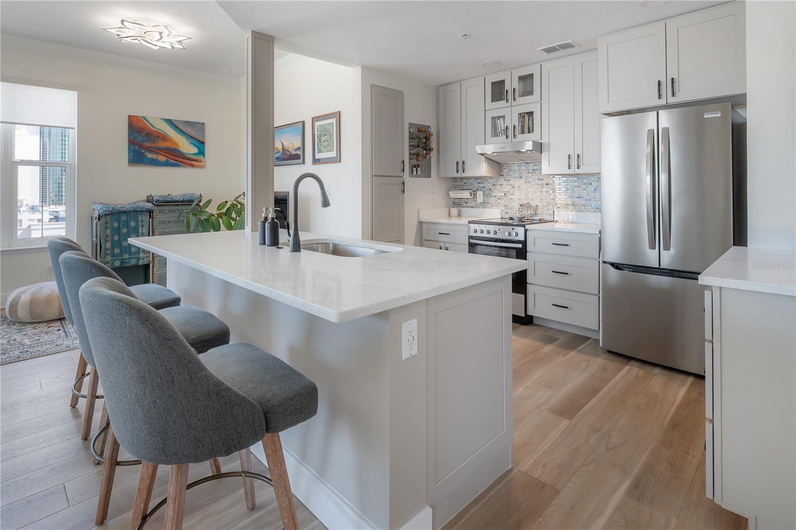 PARKCREST HARBOUR ISLAND CONDO - Residential