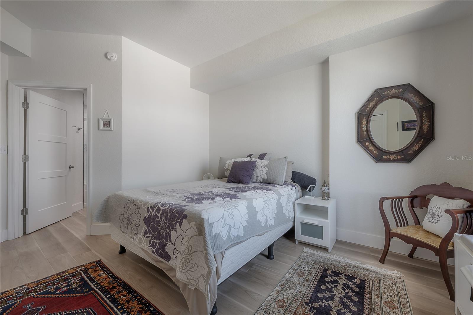 PARKCREST HARBOUR ISLAND CONDO - Residential