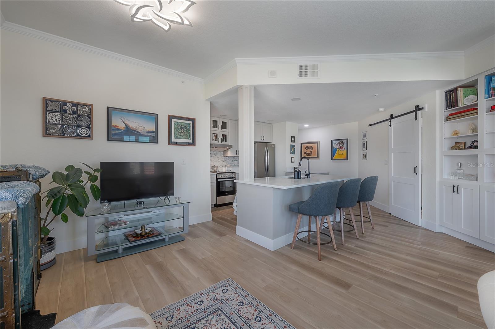 PARKCREST HARBOUR ISLAND CONDO - Residential