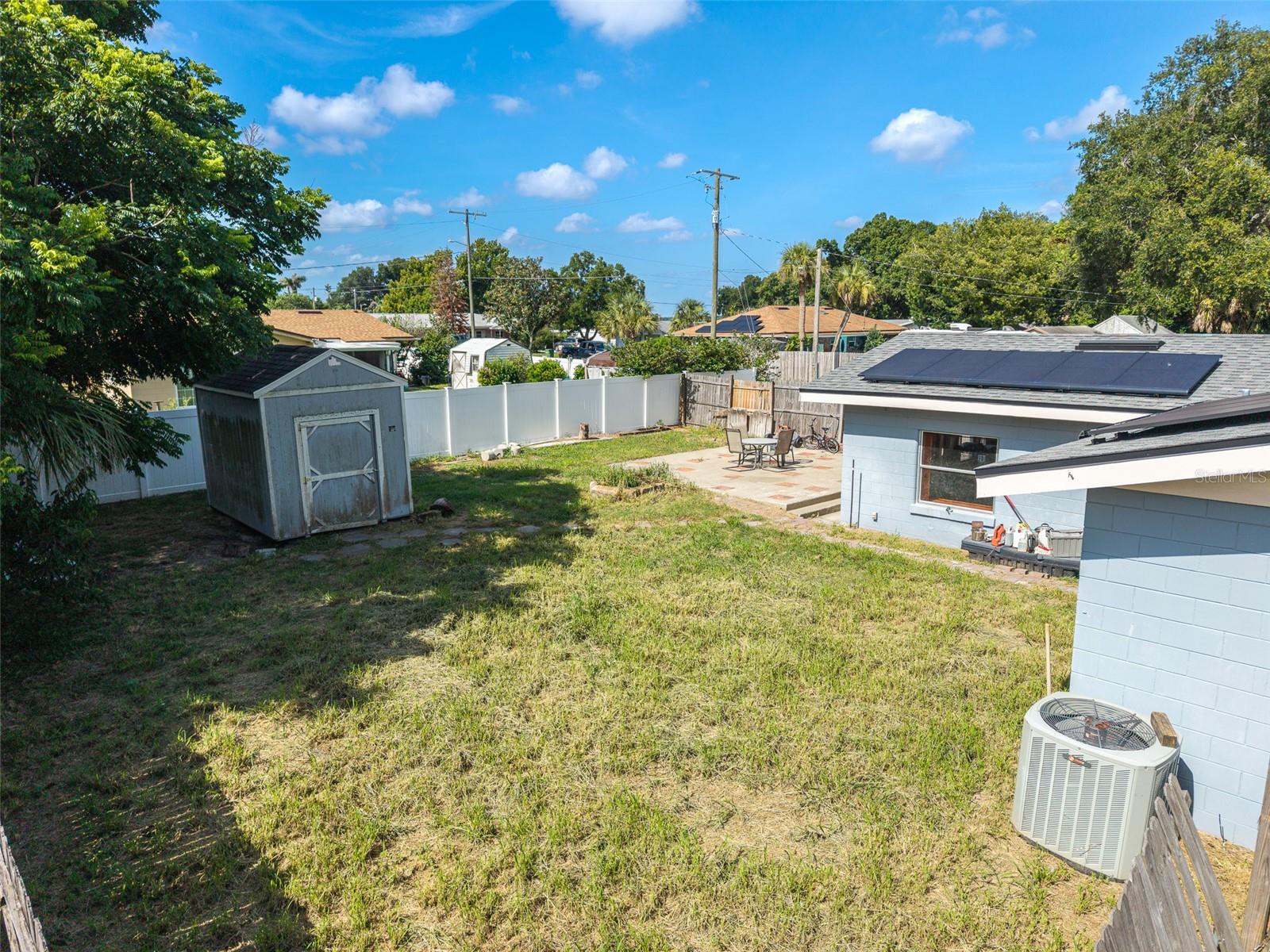 HILLS LAKE ELBERT - Residential