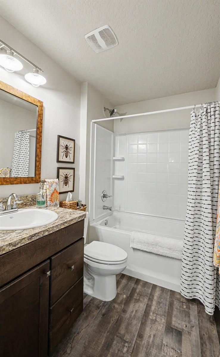 LINDENWOOD - Residential