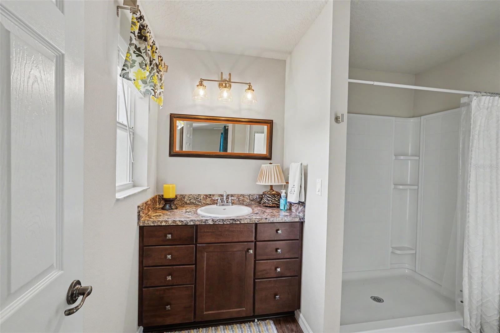 LINDENWOOD - Residential