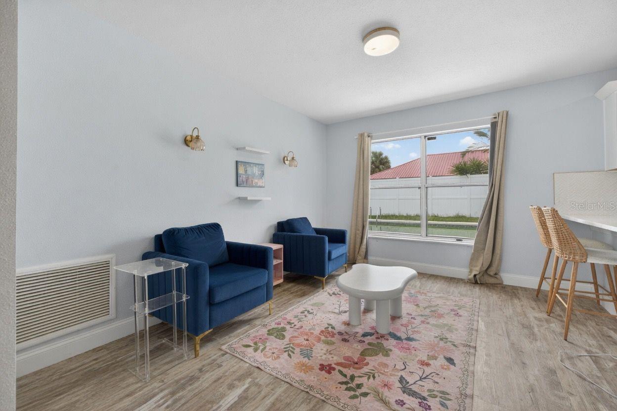 BAY CREST PARK - Residential