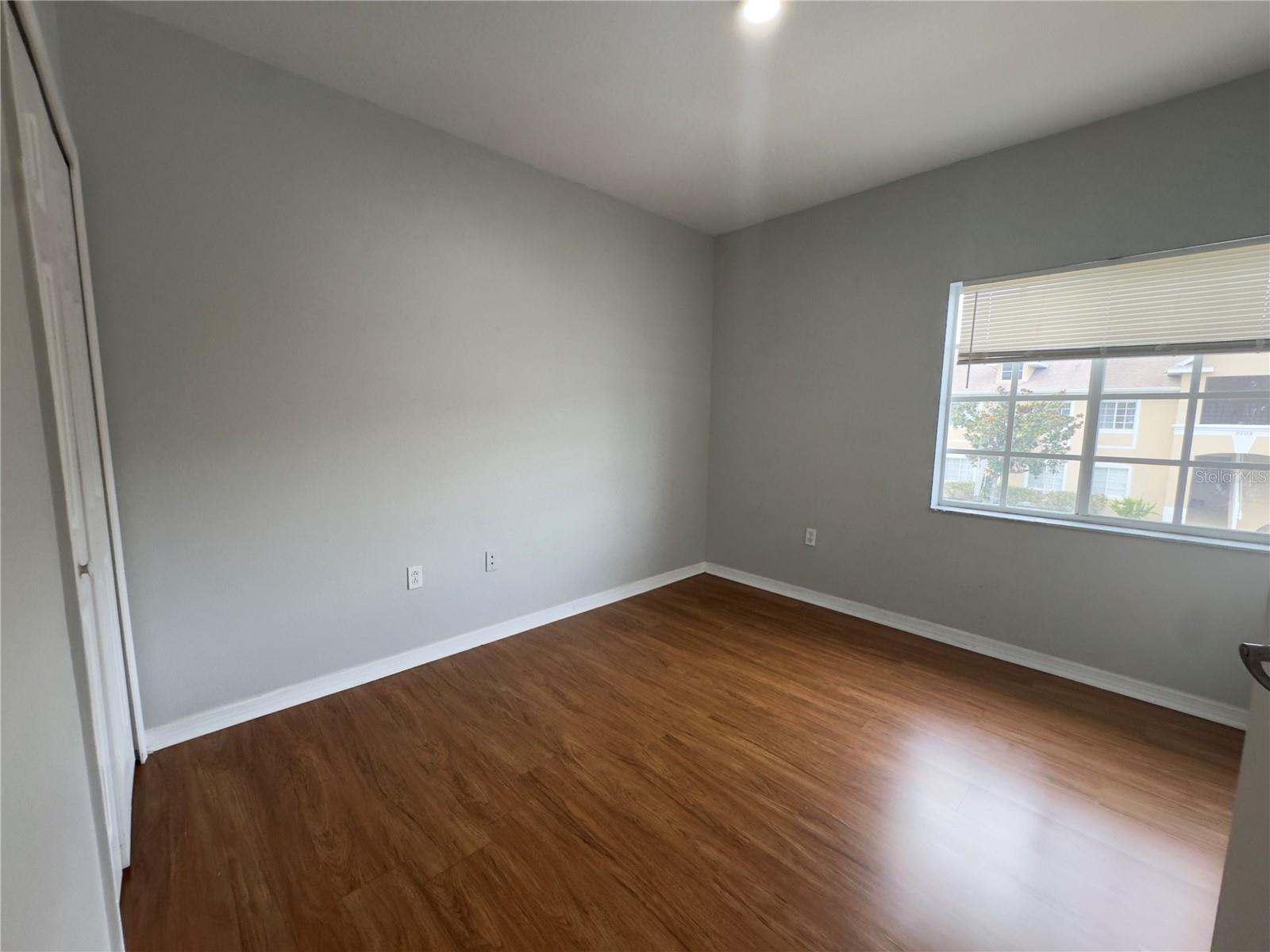VILLAGES OF BLOOMINGDALE CONDO - Residential