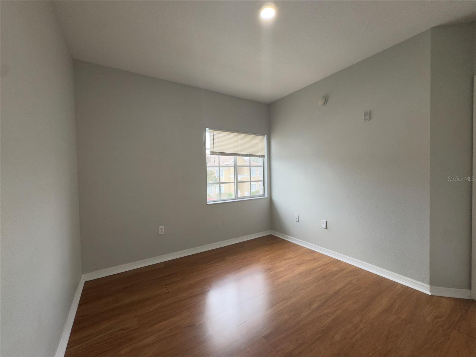 VILLAGES OF BLOOMINGDALE CONDO - Residential