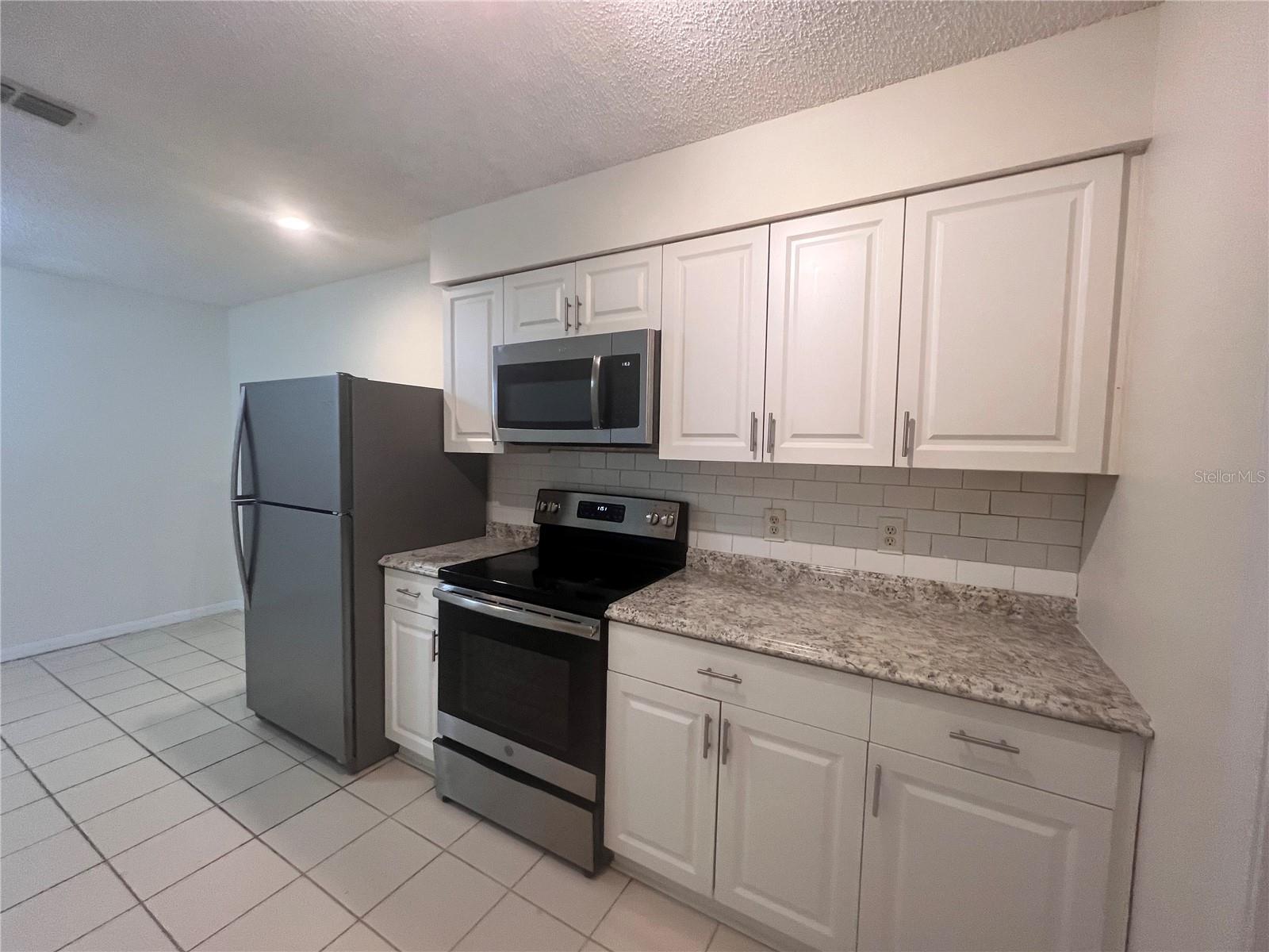 PALM COAST SEC 24 - Residential Lease