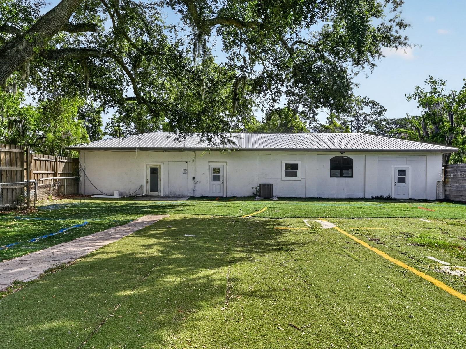DUNNHILL ESTATES - Residential