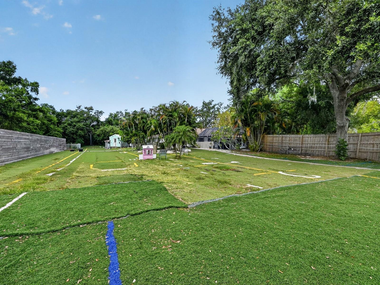 DUNNHILL ESTATES - Residential