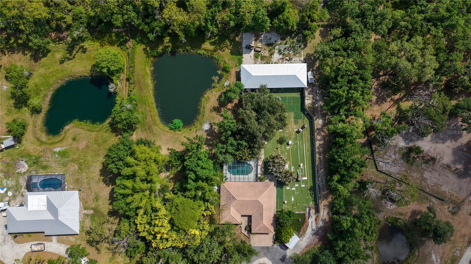 DUNNHILL ESTATES - Residential