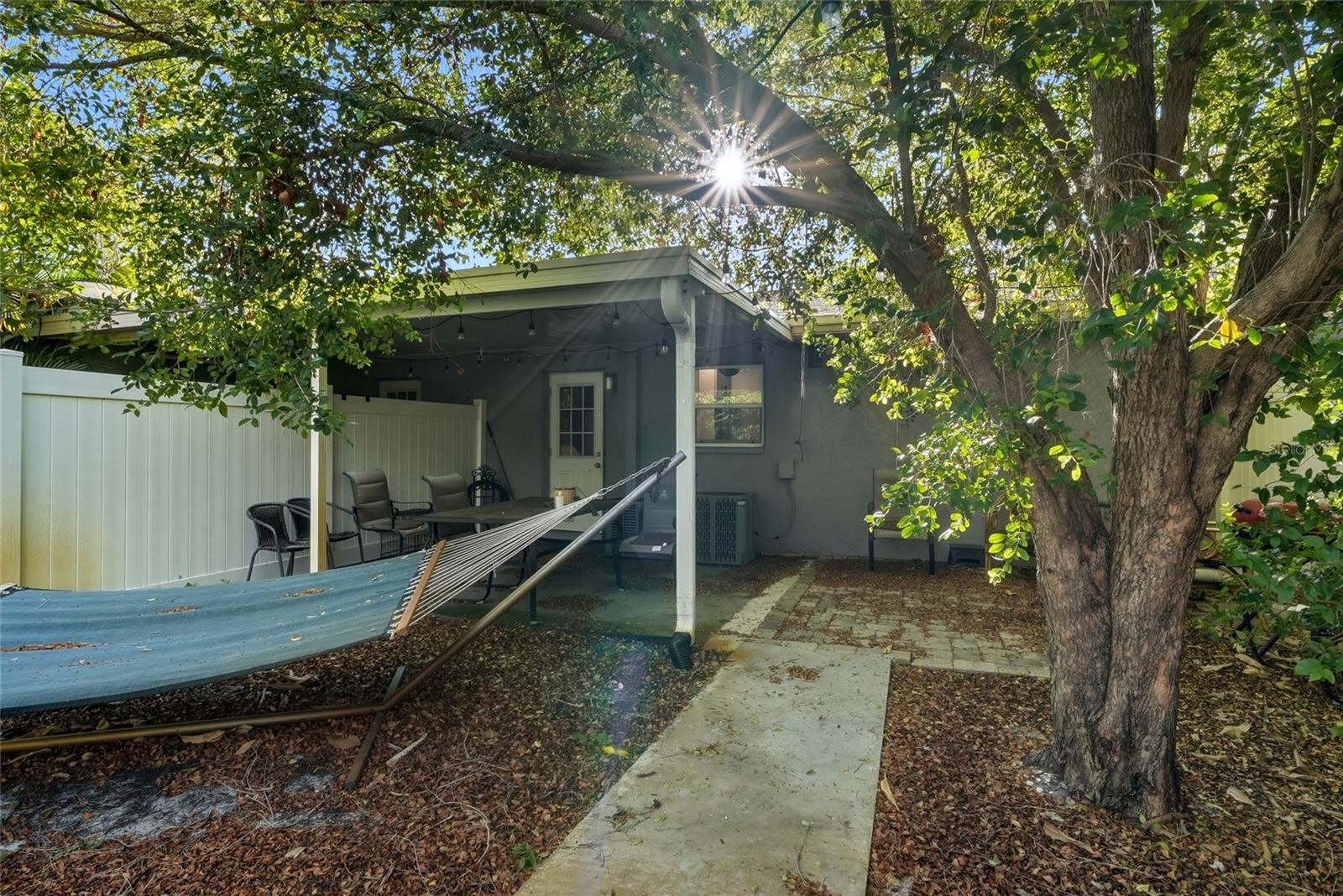 WAVERLY PLACE - Residential Income