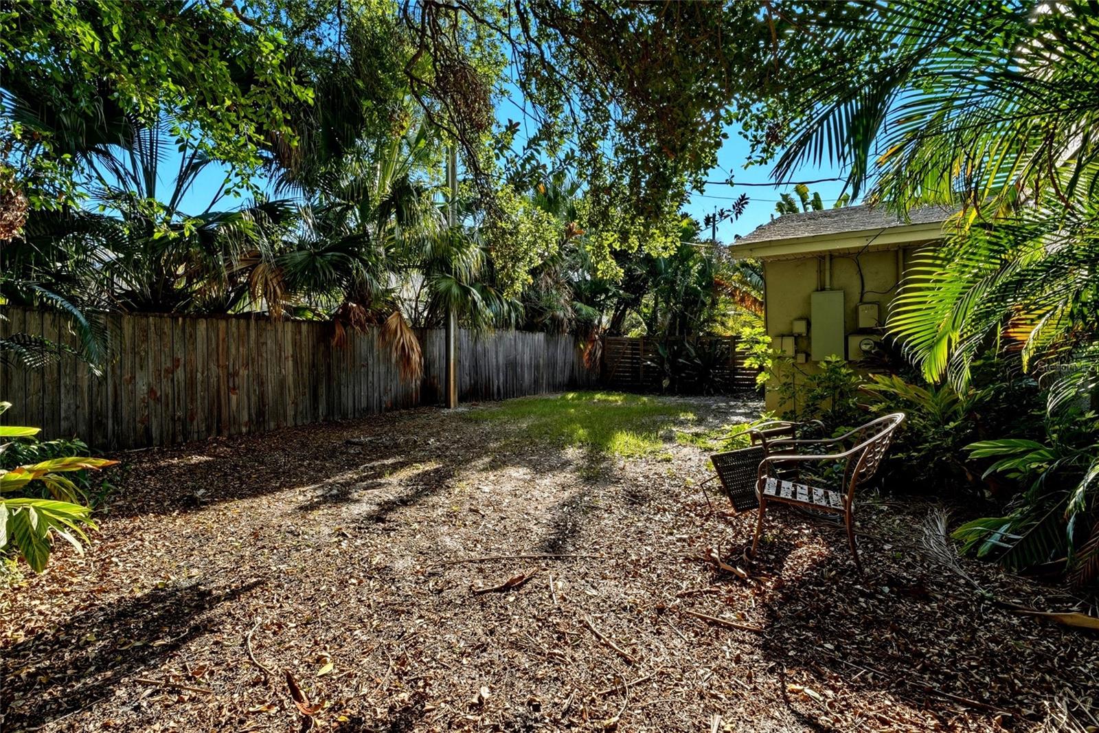 WAVERLY PLACE - Residential Income