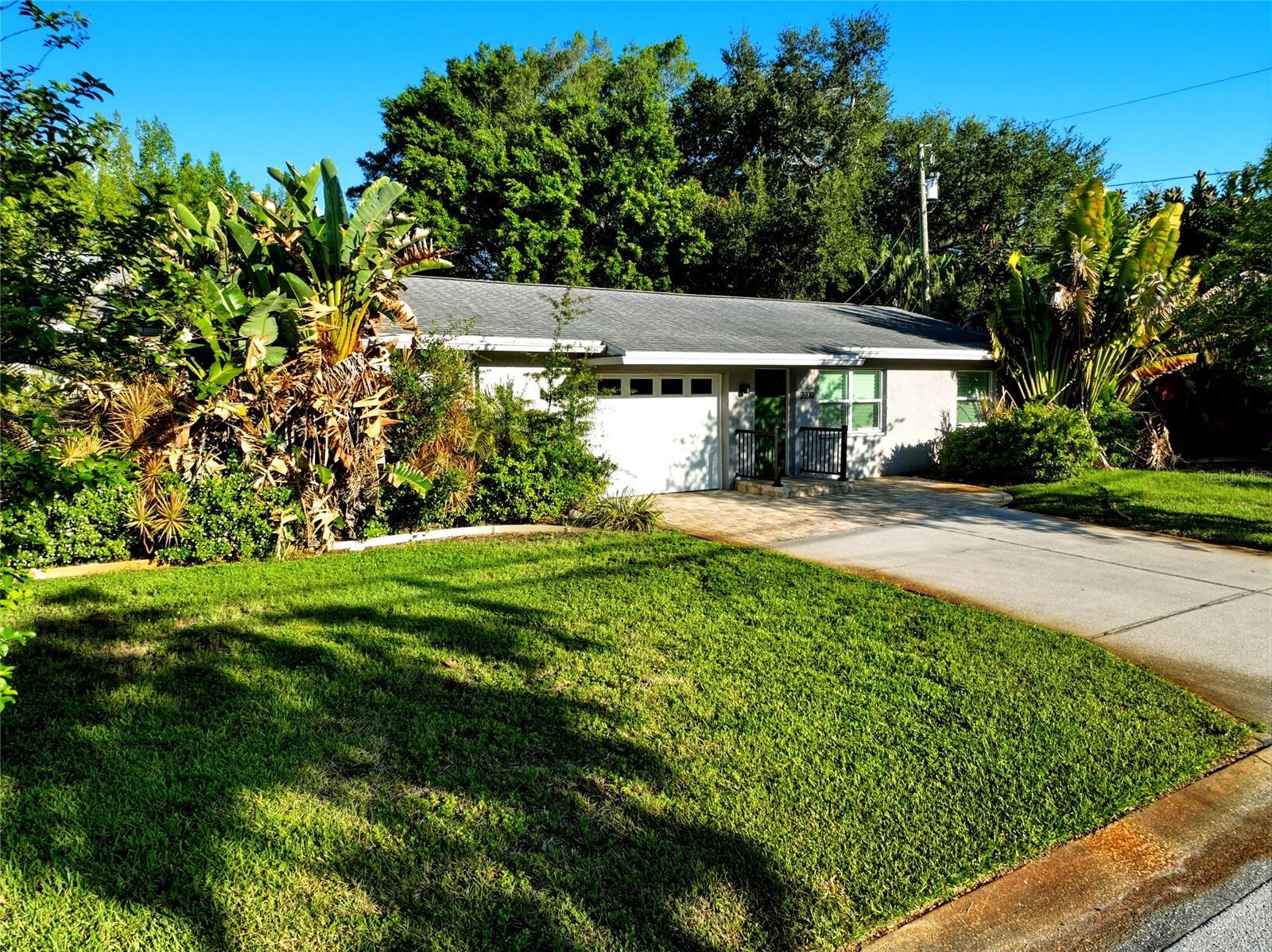 Looking for a smart way into the St. Petersburg market? This well-located duplex offers two 2-bedroom, 1-bathroom units — perfect for an owner-occupant who wants to live in one side and let tenant income cover a significant portion of the mortgage. Previously rented at $3,000 (Furnished Finder) and $2,700 per month, this property has a proven track record of strong rental demand. Now vacant and move-in ready, you have the freedom to update, personalize, or simply move in as-is and start enjoying the central St Pete lifestyle. 2310 29th St N is just minutes from Central Avenue's shops and restaurants, and an easy commute to downtown St. Petersburg. You're also 20 minutes from the beach and high and dry in flood zone X! Whether you're house-hacking your first investment or adding a reliable income property to your portfolio, 2310 29th St N is ready for its next chapter.