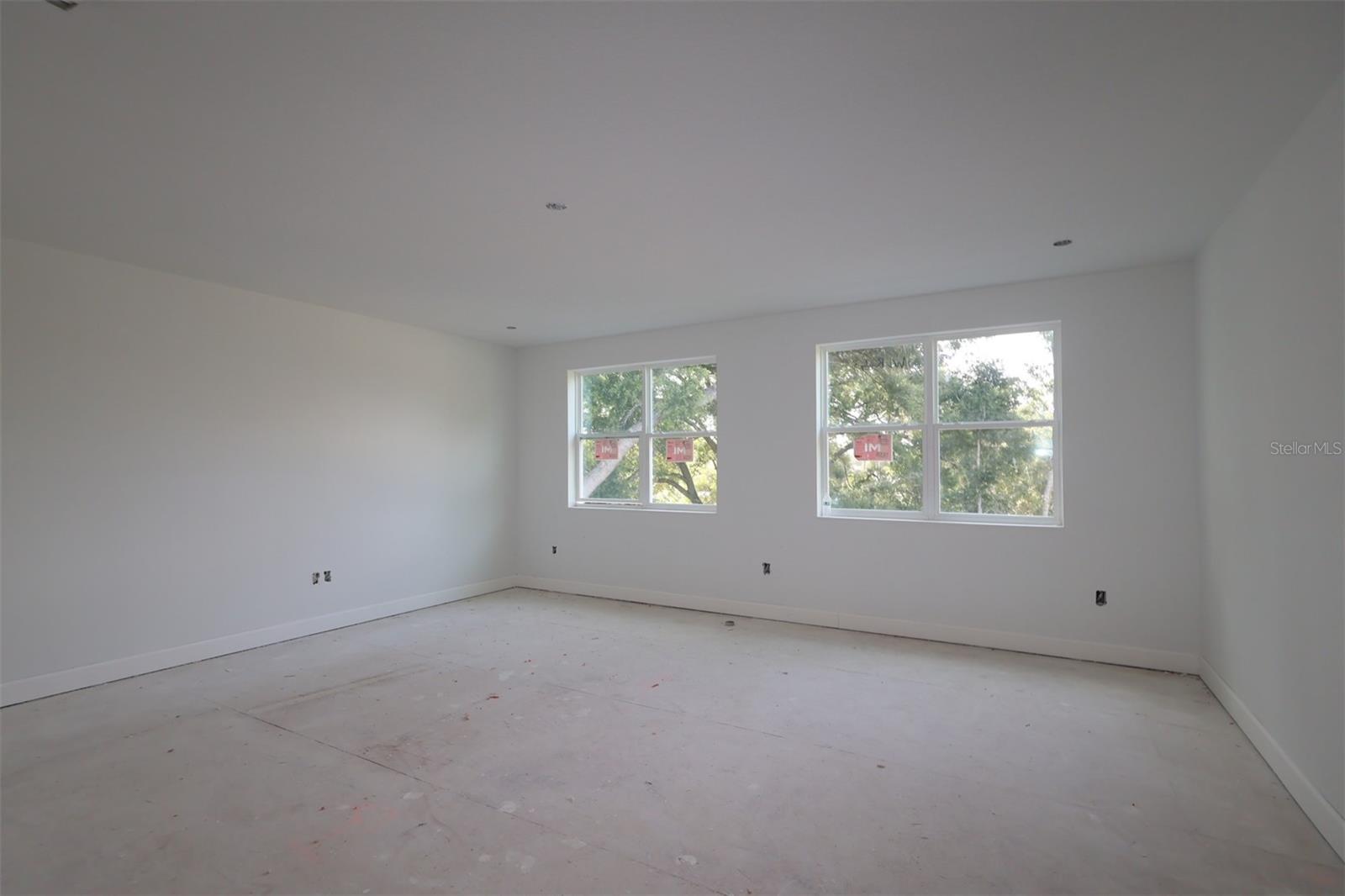 WILLOW RUN - Residential