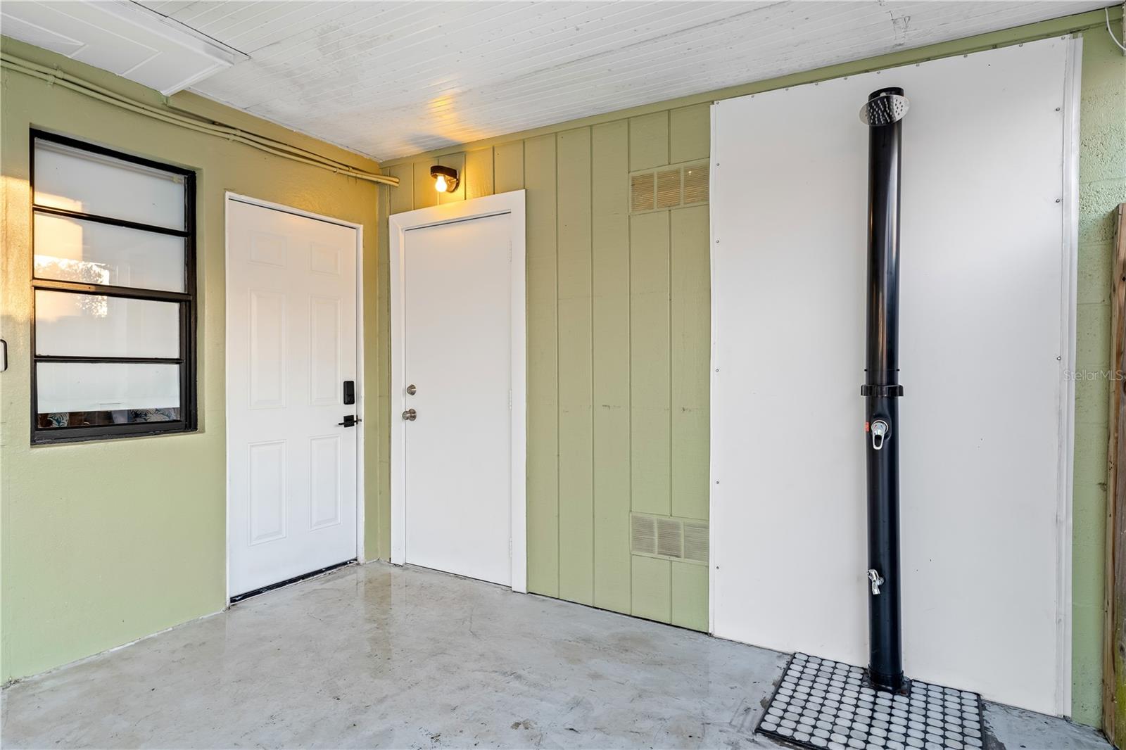 MOORE PROP OF A J - Residential
