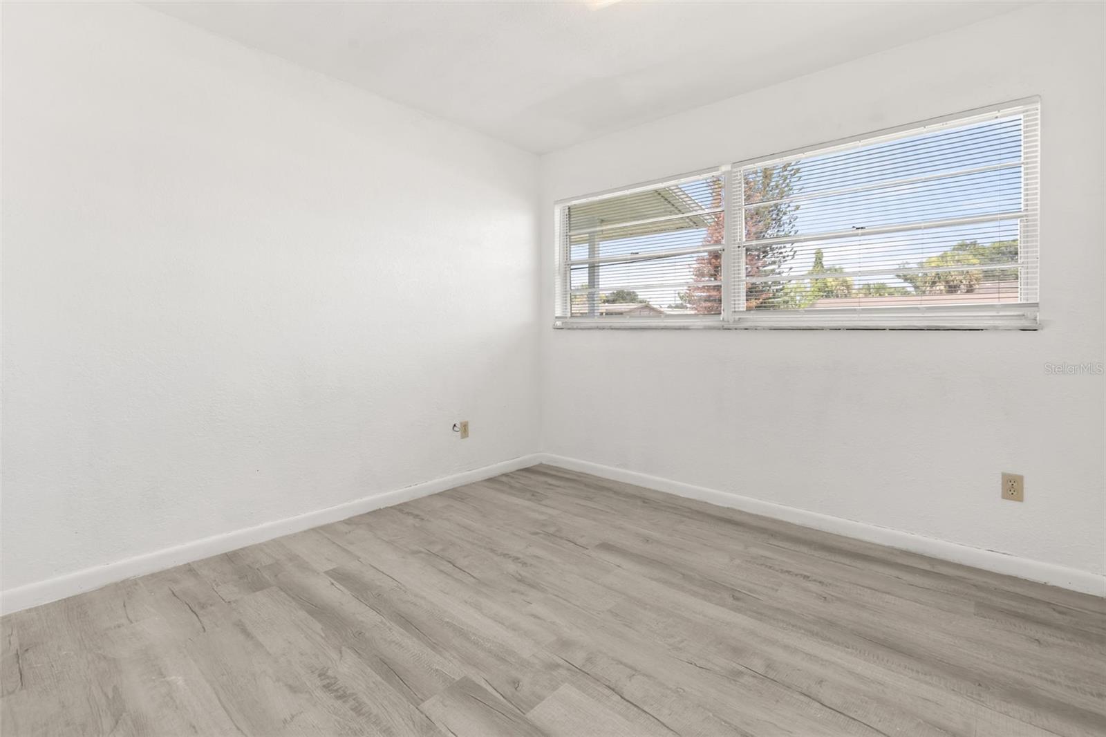 CATALINA VILLAGE 6TH ADD - Residential