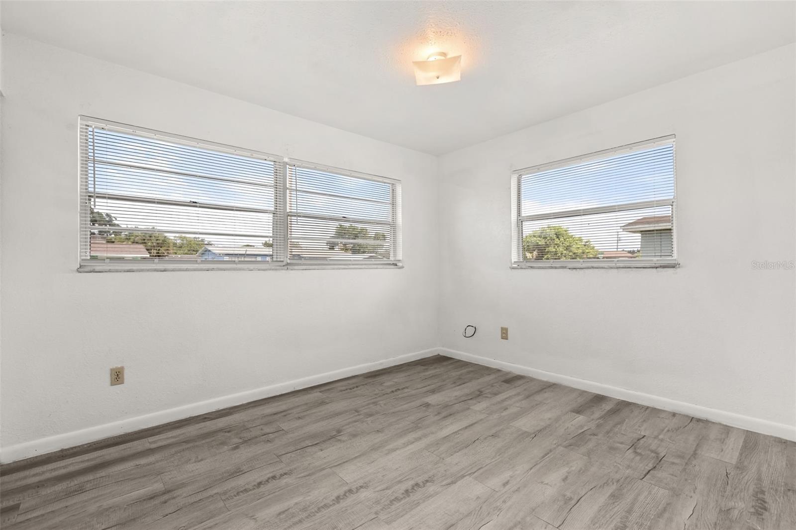 CATALINA VILLAGE 6TH ADD - Residential