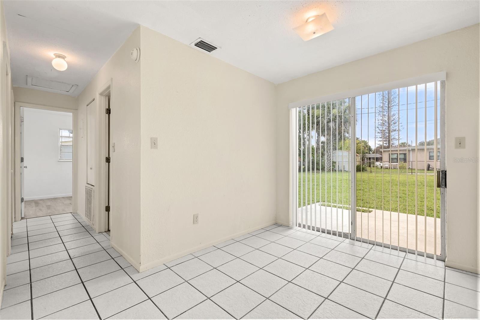 CATALINA VILLAGE 6TH ADD - Residential