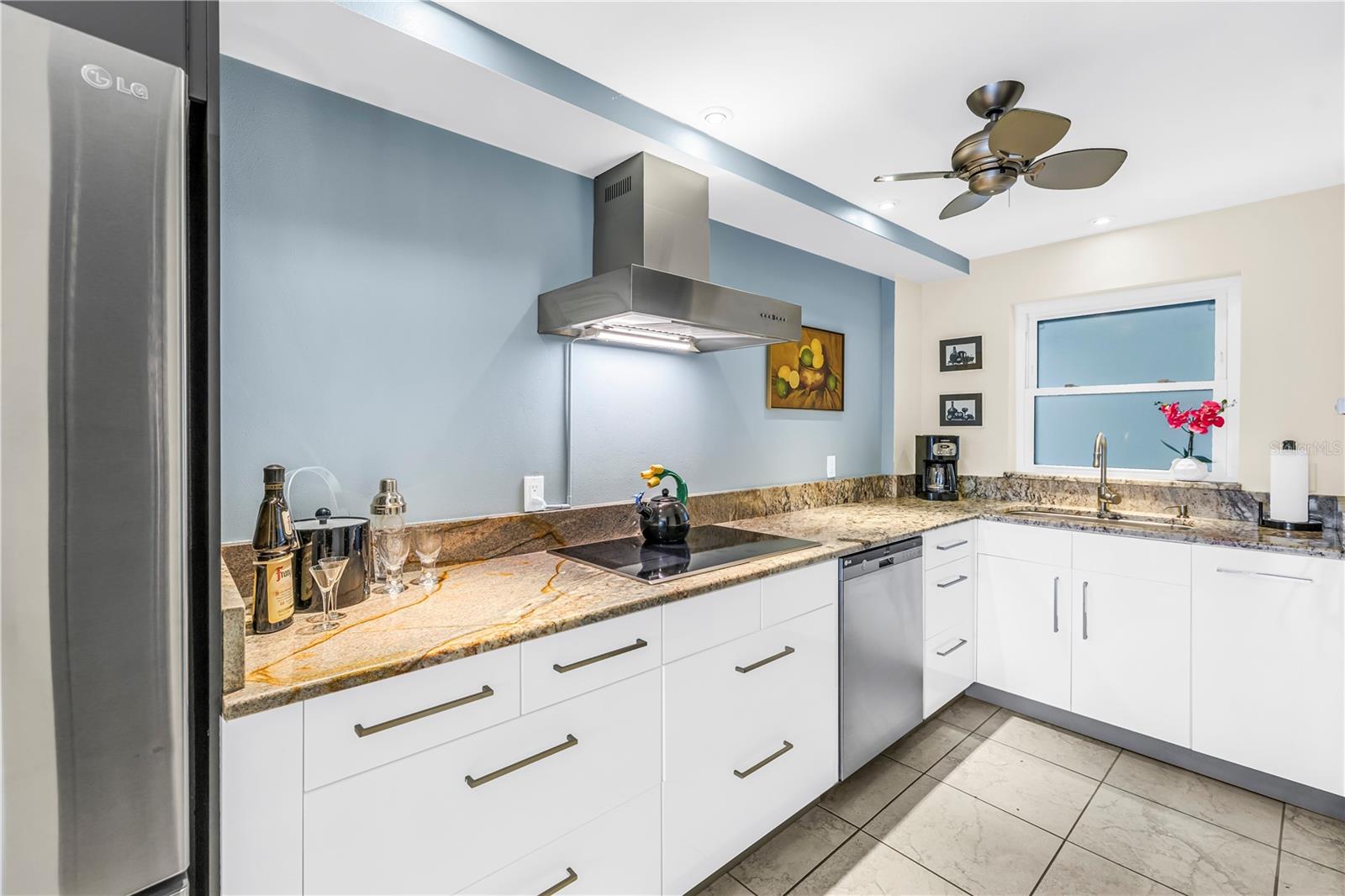 PARK SHORE CONDO - Residential