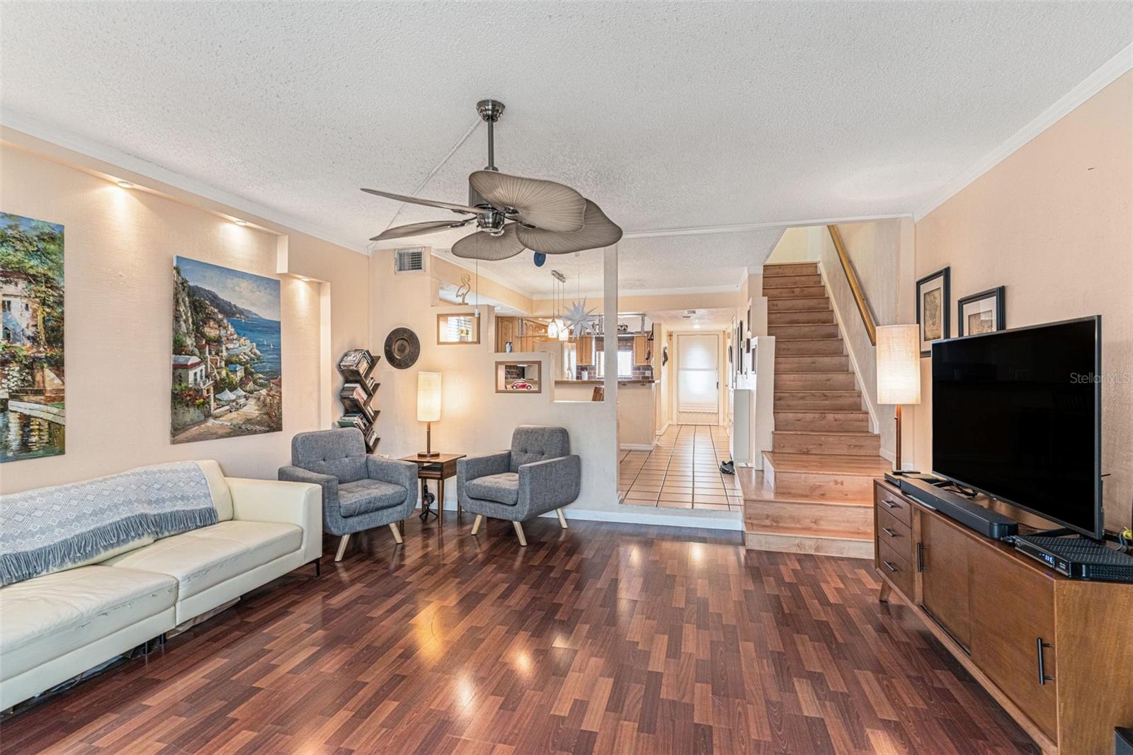 CHALET CAPRI I CONDO BLDG B, UNIT 105 - Residential