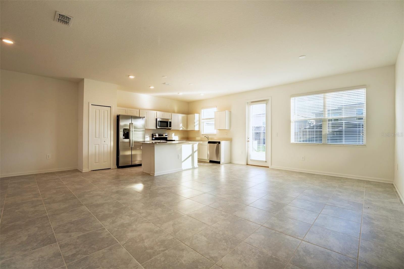 FOX NORTH - Residential
