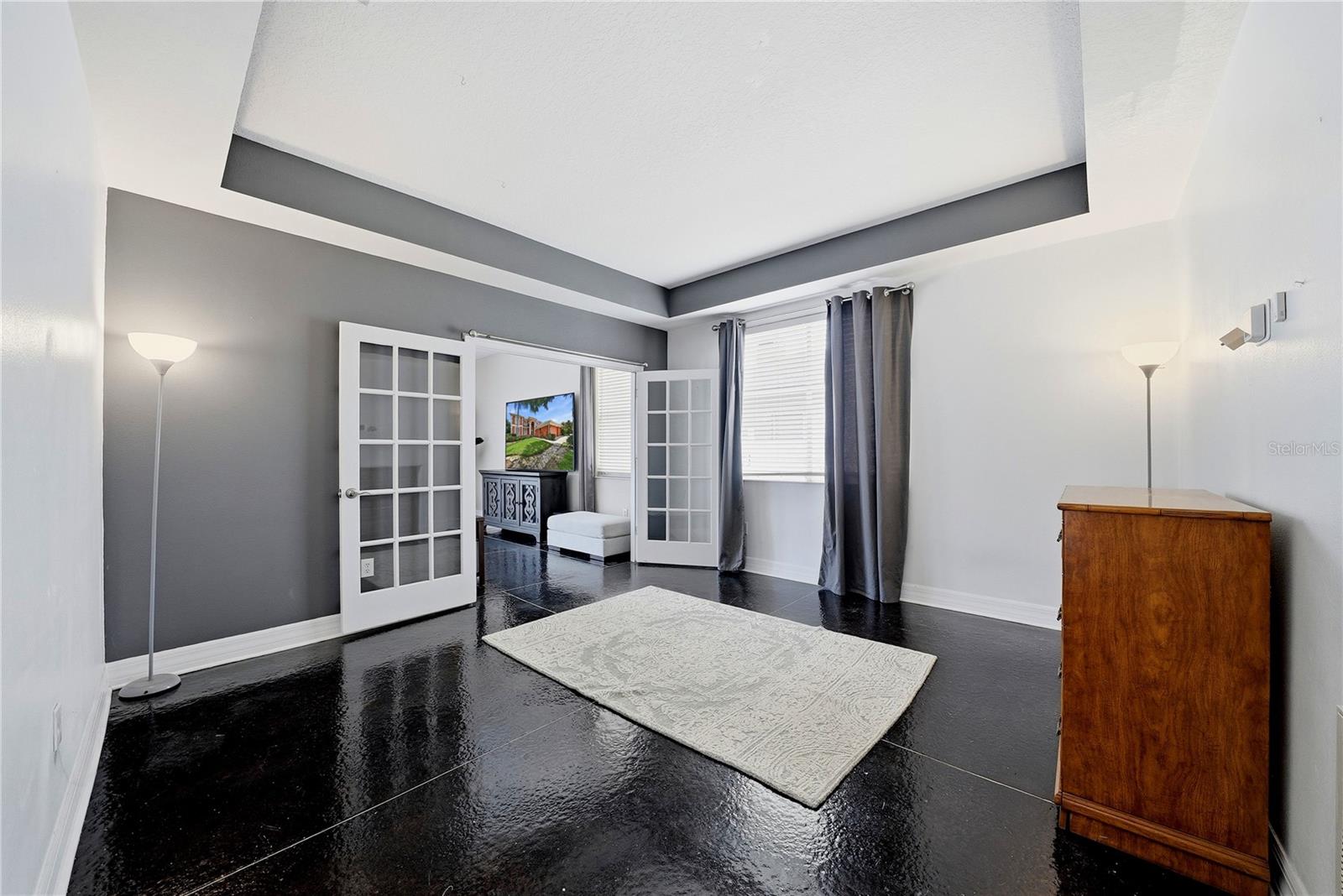 CLUBHOUSE ESTATES AT SUMMERFIE - Residential