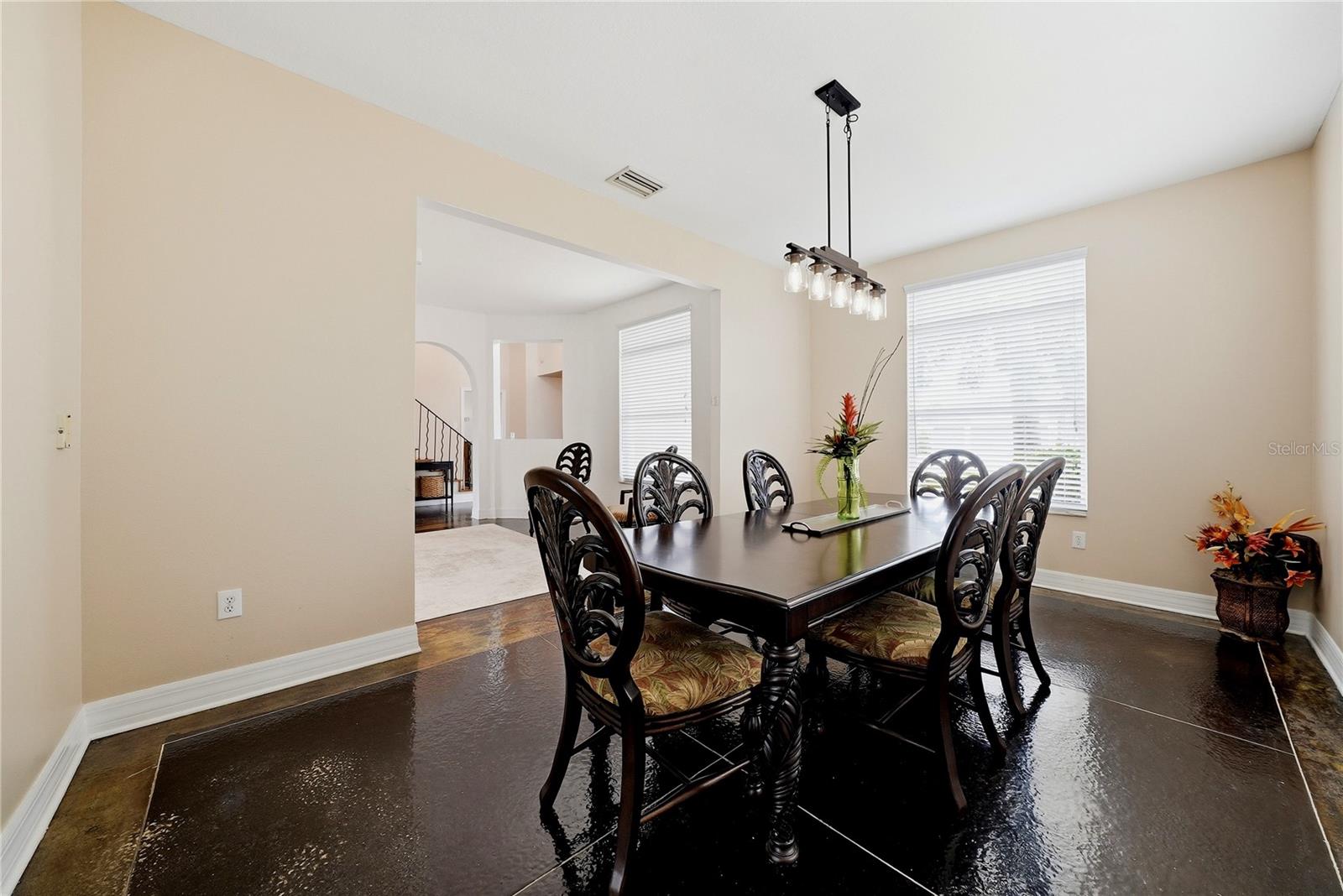 CLUBHOUSE ESTATES AT SUMMERFIE - Residential