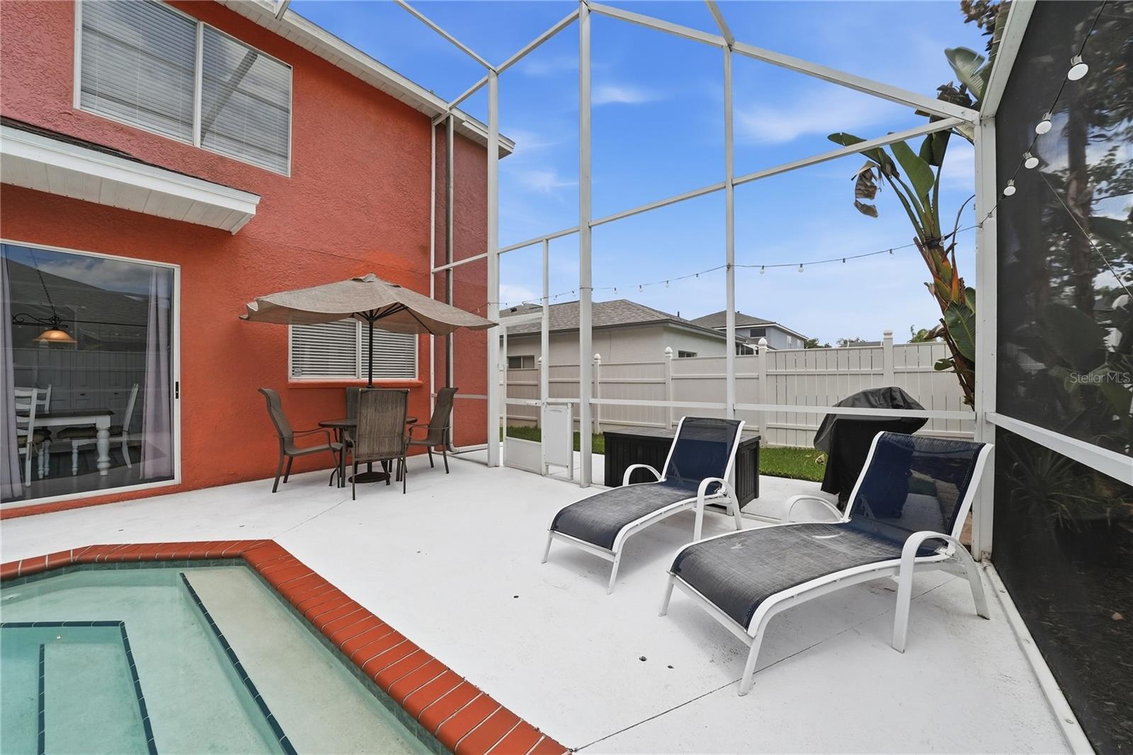 CLUBHOUSE ESTATES AT SUMMERFIE - Residential