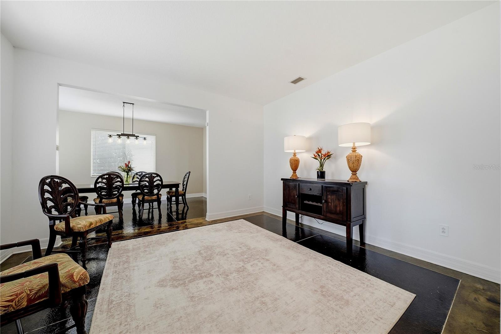 CLUBHOUSE ESTATES AT SUMMERFIE - Residential