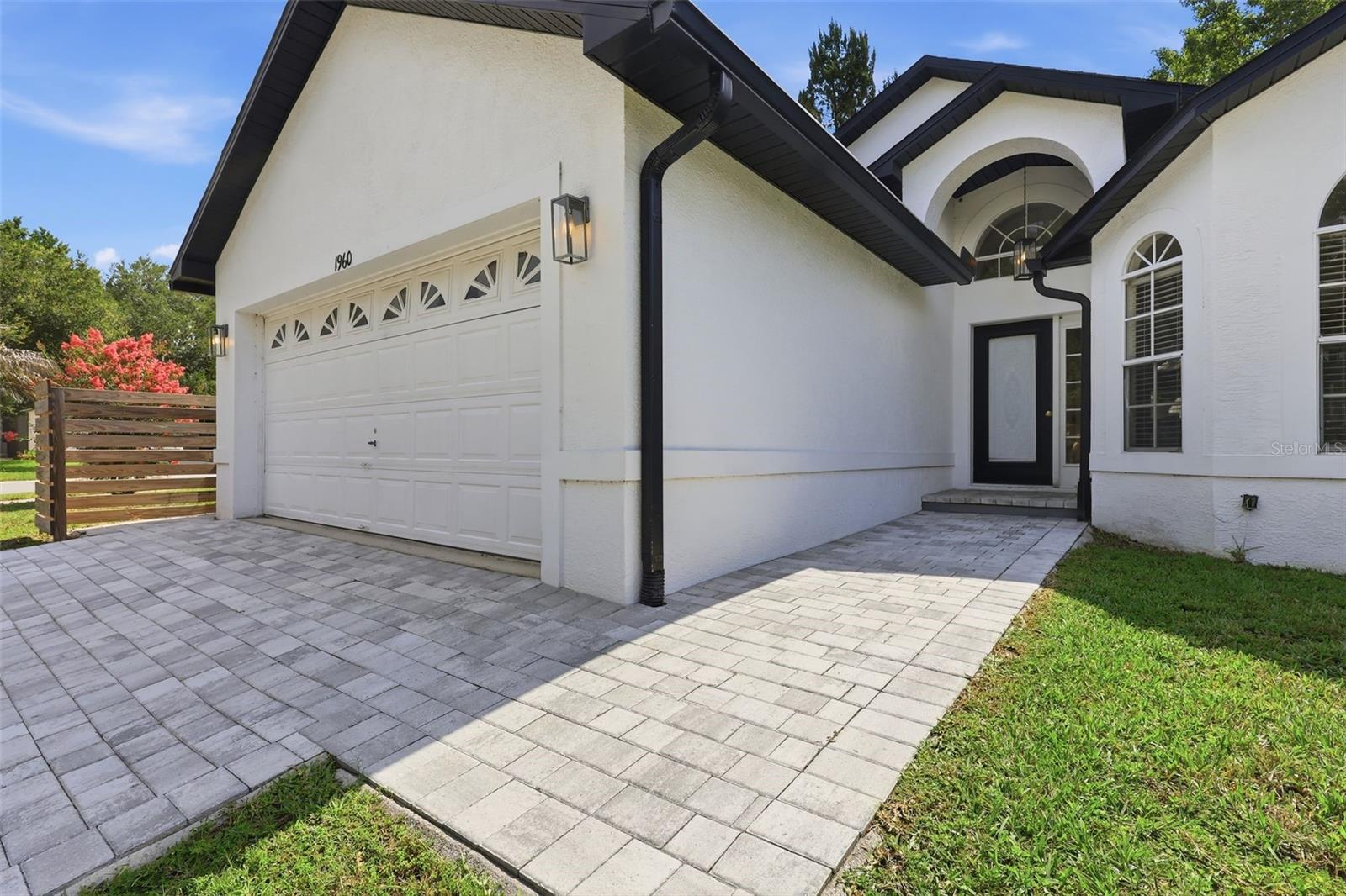 RIVERSIDE AT TWIN RIVERS UN 1 - Residential