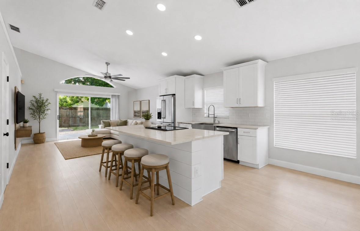 RIVERSIDE AT TWIN RIVERS UN 1 - Residential